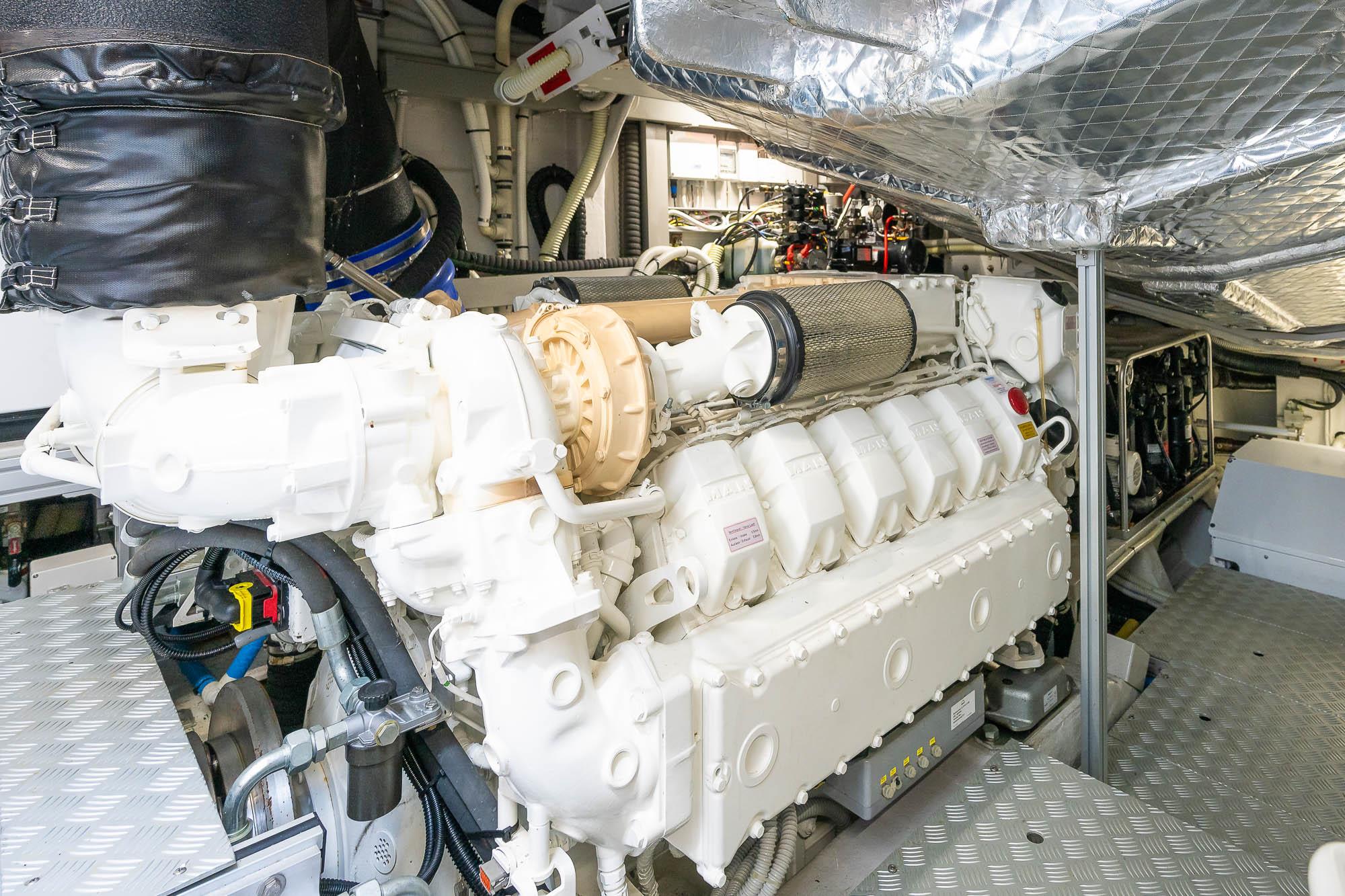 2019 RIVA 66' RIBELLE 